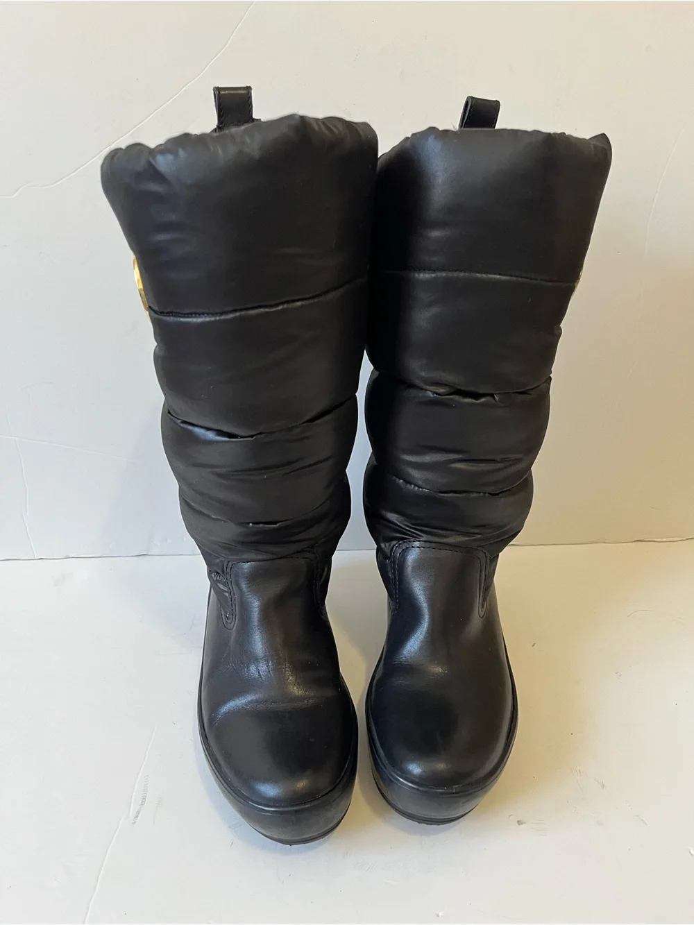 Tory Burch Black Quilted Wedge Puffer Knee Boots with Logo Medallion size 7 - Picture 3 of 8